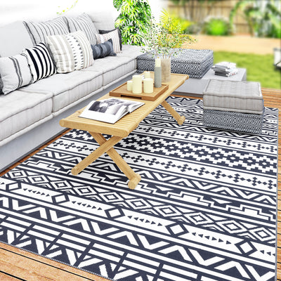 Outsunny Outdoor Patio Rug, Large Camping Carpet with Carrying Bag, 6' x 9' Waterproof Plastic Straw, Reversible, Blue & White Geometric