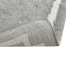 Load image into Gallery viewer, Cotton Tufted Bath Rug 24x40