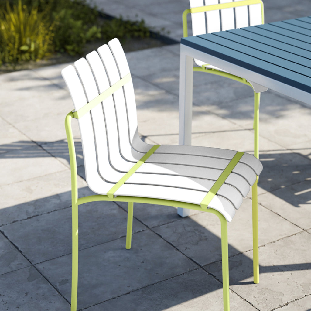 Summer - 4-Pack Modern Striped Color Block Chairs - Waterproof PP Seat & Sturdy Metal Legs, Indoor/Outdoor Dining Set for Patio, Balcony, Café (White & Yellow)