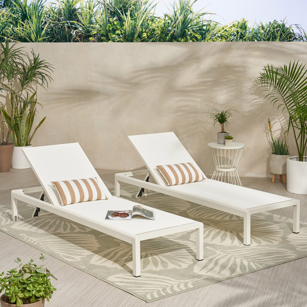Christopher Knight Home®