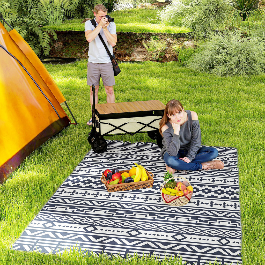 Outsunny Outdoor Patio Rug, Large Camping Carpet with Carrying Bag, 6' x 9' Waterproof Plastic Straw, Reversible, Blue & White Geometric